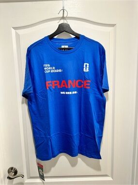 FIFA World Cup 2026 Authentic FRANCE Blue & Red T-Shirt, Size Large - NWT